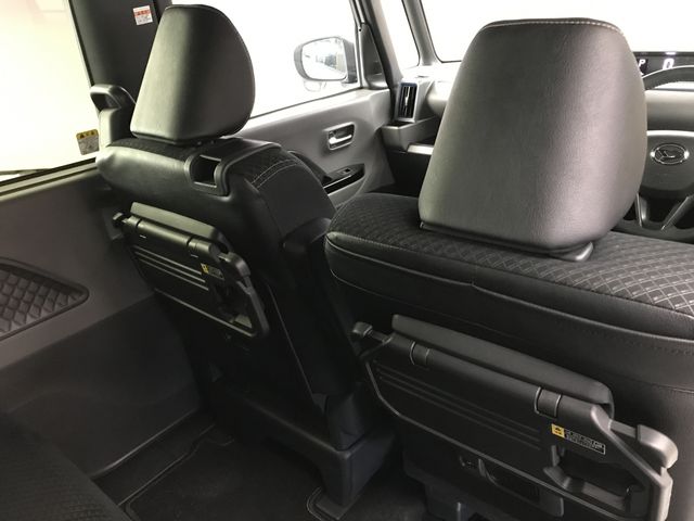 DAIHATSU TANTO CUSTOM 2020 Image 31