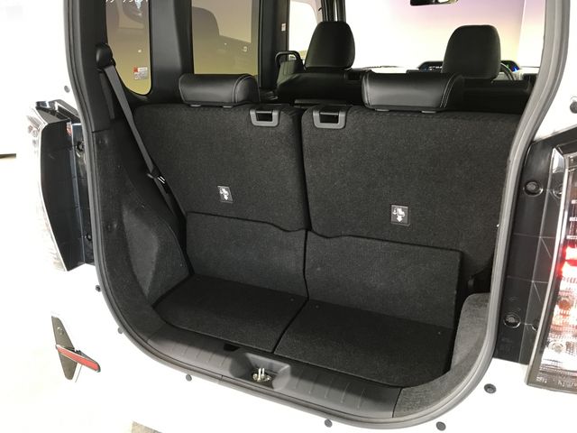 DAIHATSU TANTO CUSTOM 2020 Image 31