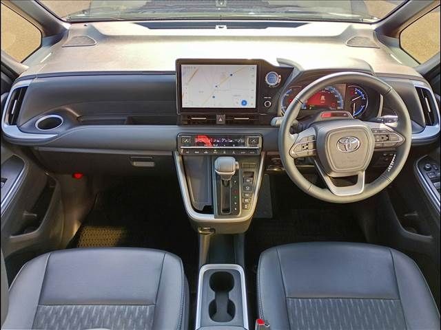 TOYOTA NOAH HYBRID 4WD 2023 Image 31