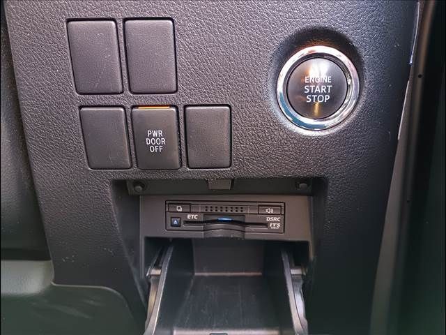 TOYOTA VELLFIRE 4WD 2016 Image 31