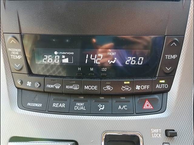 TOYOTA ALPHARD HYBRID 4WD 2013 Image 31