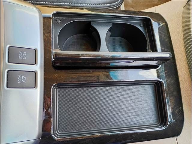 TOYOTA ALPHARD HYBRID 4WD 2013 Image 31