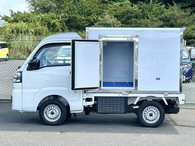DAIHATSU HIJET TRUCK 2025 Image 31