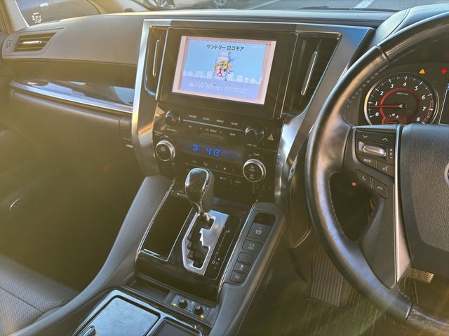 TOYOTA ALPHARD 2020 Image 31