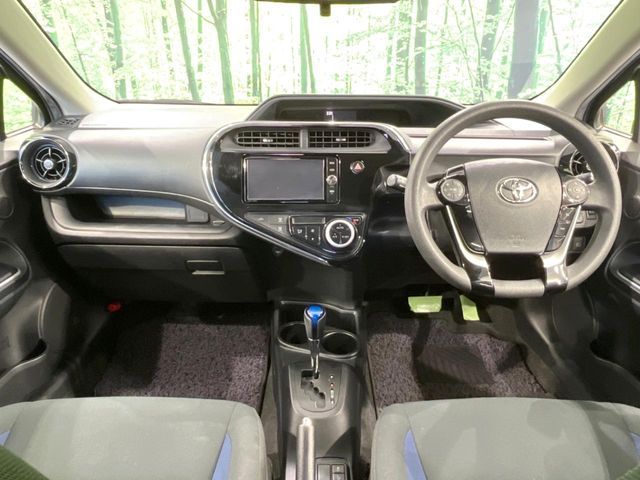 TOYOTA AQUA 2017 Image 31