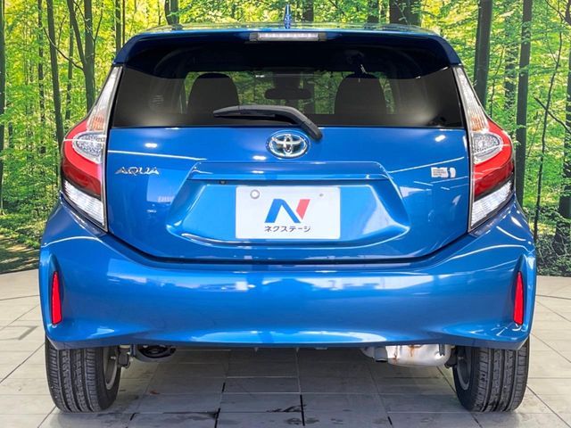 TOYOTA AQUA 2017 Image 31