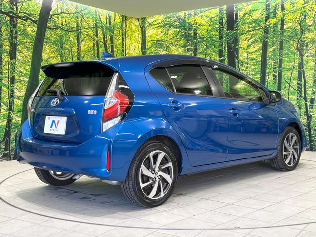 TOYOTA AQUA 2017 Image 31