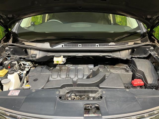 NISSAN ELGRAND 2018 Image 31