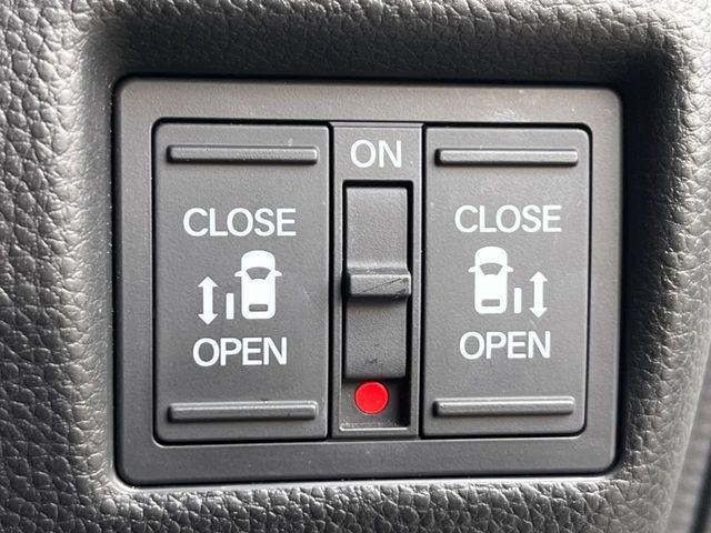 HONDA N BOX CUSTOM 2019 Image 31