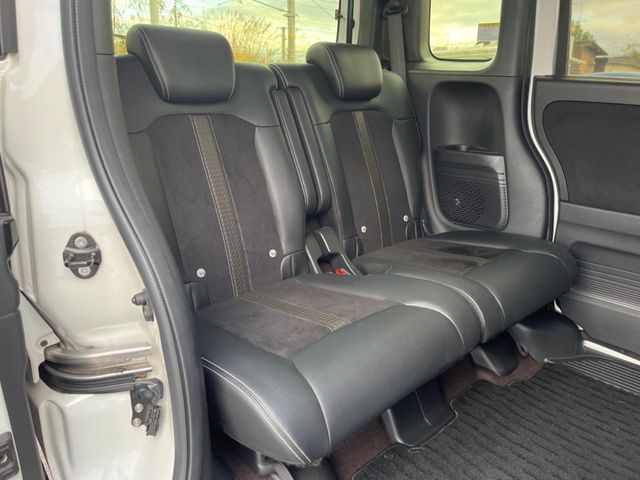 HONDA N BOX CUSTOM 2019 Image 31