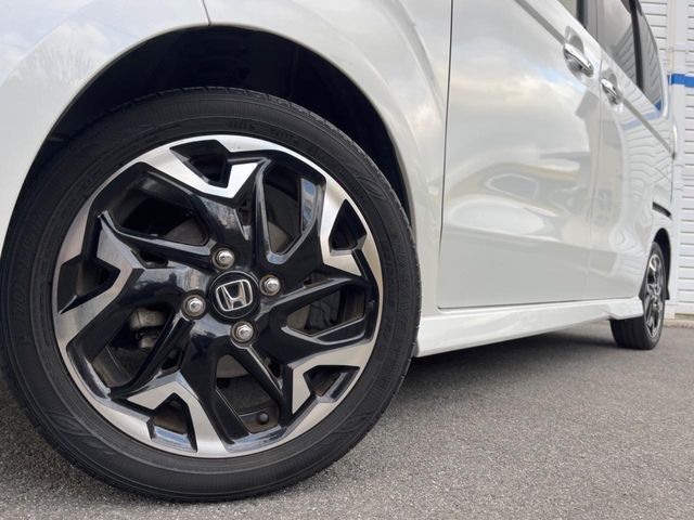 HONDA N BOX CUSTOM 2019 Image 31