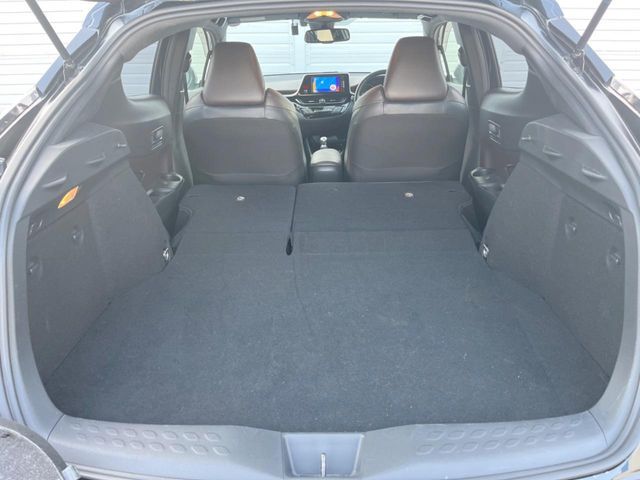 TOYOTA C-HR 2019 Image 31