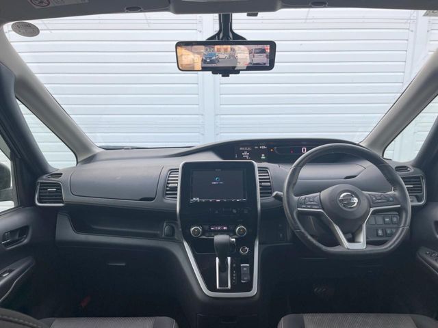 NISSAN SERENA  S-HYBRID 2018 Image 31