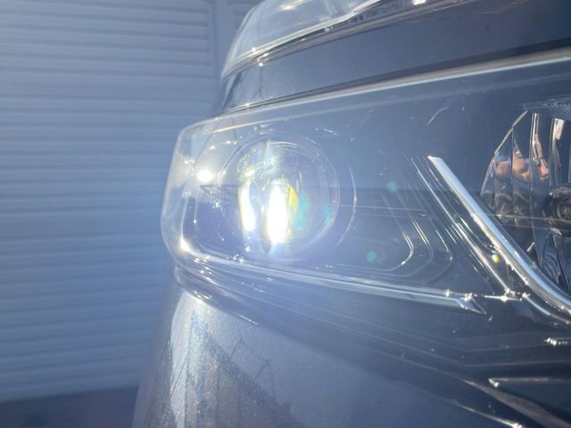 NISSAN SERENA  S-HYBRID 2018 Image 31