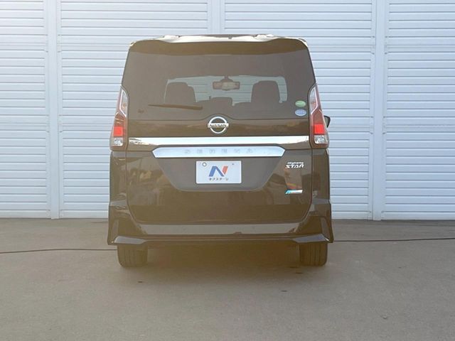 NISSAN SERENA  S-HYBRID 2018 Image 31