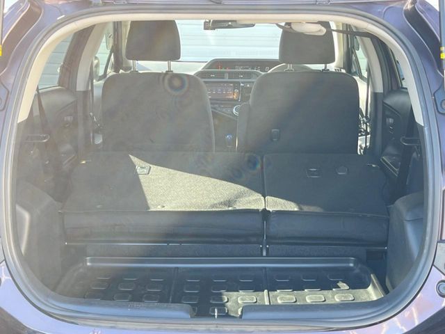 TOYOTA AQUA 2017 Image 31