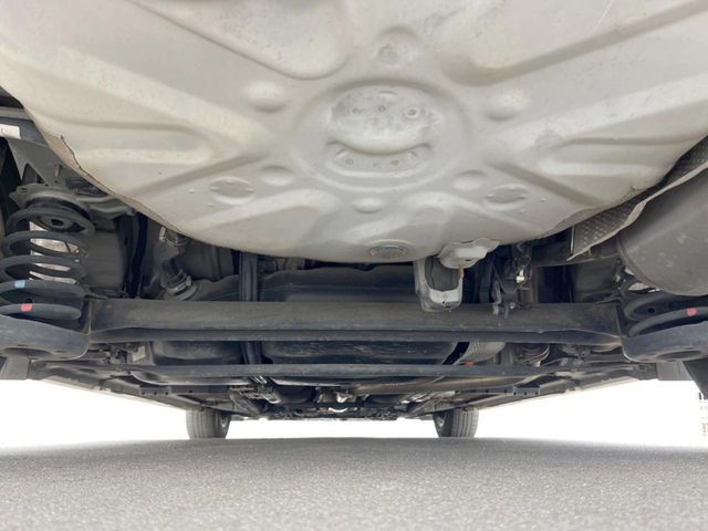 TOYOTA PRIUS 2015 Image 31