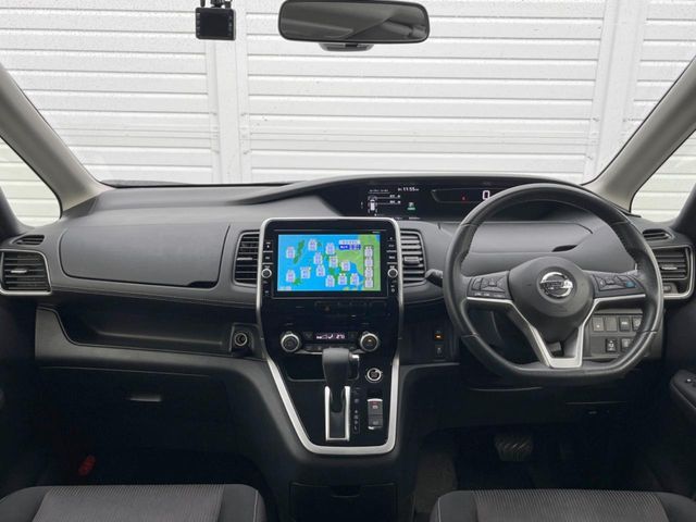 NISSAN SERENA  S-HYBRID 2017 Image 31