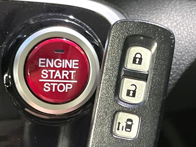 HONDA N BOX CUSTOM 2016 Image 31