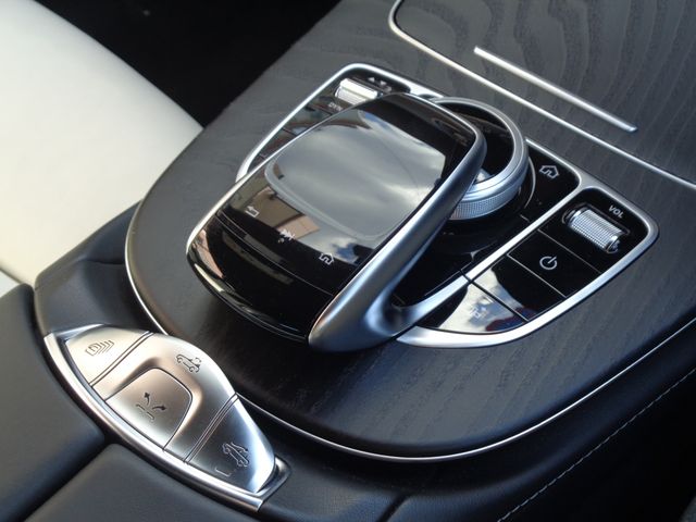 MERCEDES BENZ E CLAS 2018 Image 31
