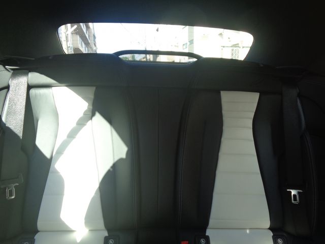 MERCEDES BENZ E CLAS 2018 Image 31