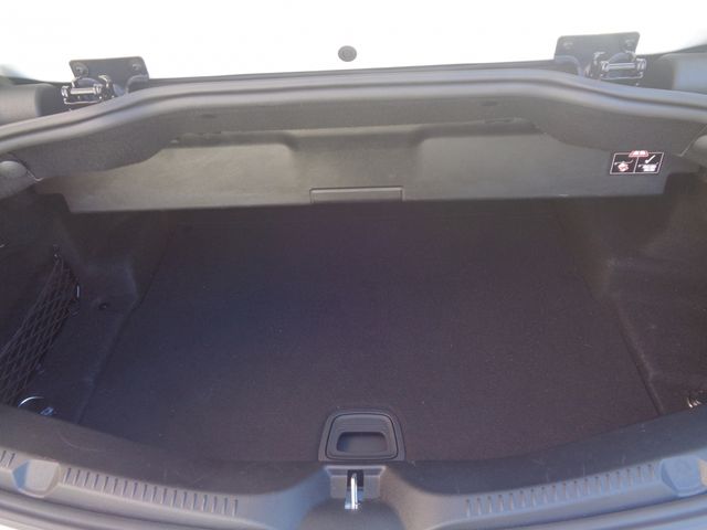 MERCEDES BENZ E CLAS 2018 Image 31