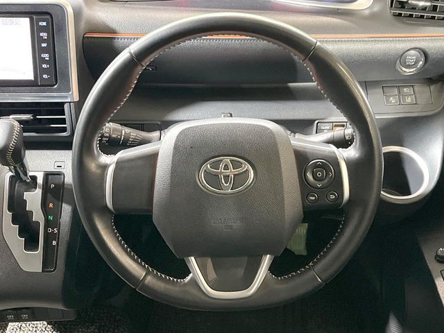 TOYOTA SIENTA 2019 Image 31