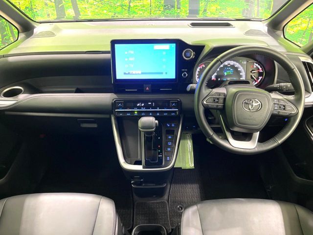 TOYOTA NOAH 2022 Image 31