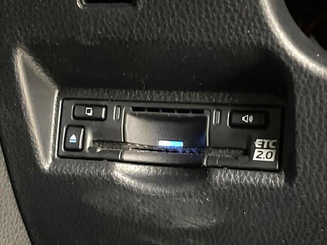 TOYOTA NOAH 2022 Image 31