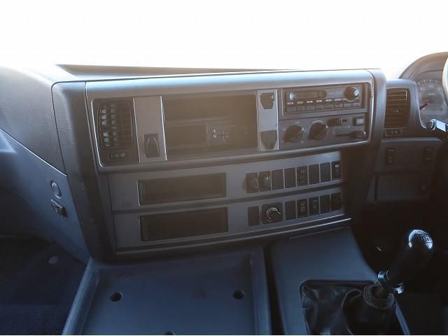 HINO PROFIA 2007 Image 31