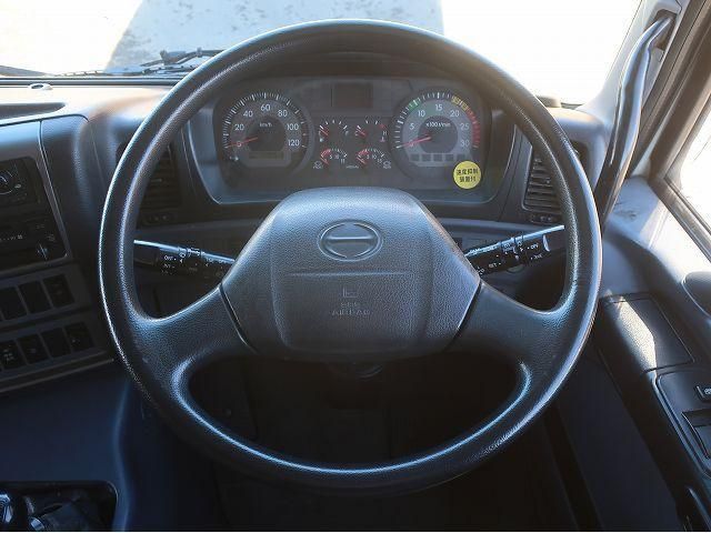 HINO PROFIA 2007 Image 31