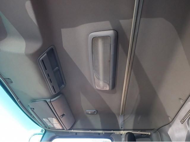 HINO PROFIA 2007 Image 31