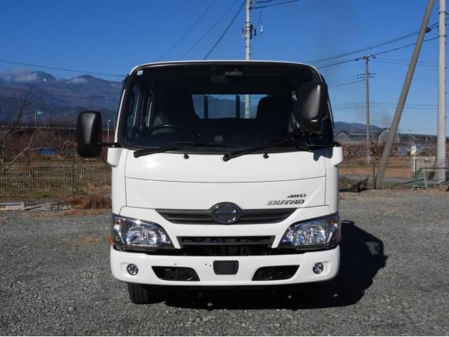 HINO DUTRO 2018 Image 31