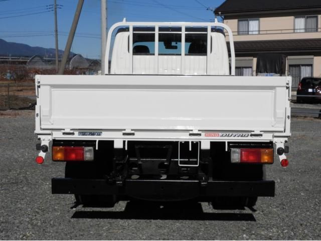 HINO DUTRO 2018 Image 31