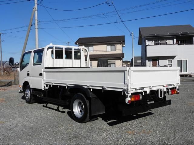 HINO DUTRO 2018 Image 31