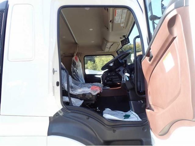 HINO PROFIA 2024 Image 31