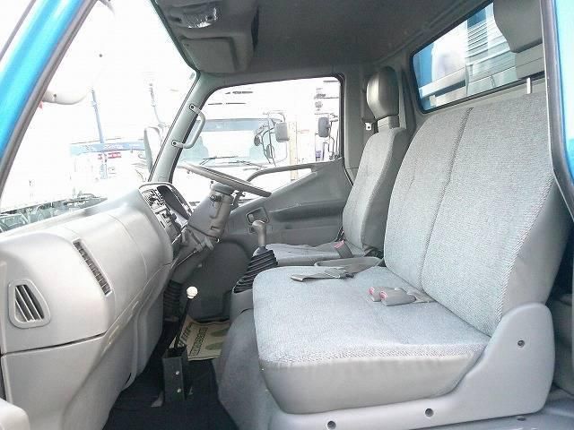 MITSUBISHI CANTER 1996 Image 31