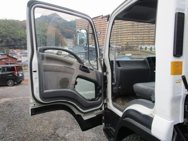 ISUZU ミゼット 2011 Image 31