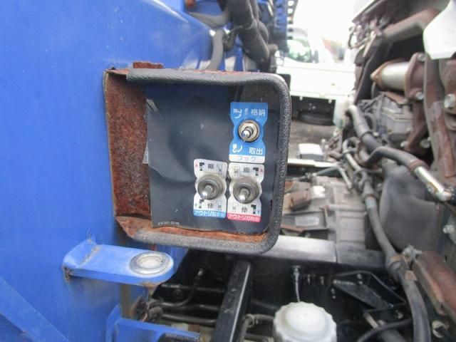 ISUZU ミゼット 2011 Image 31