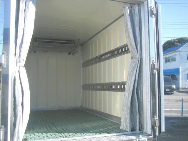 ISUZU ELF 2018 Image 31