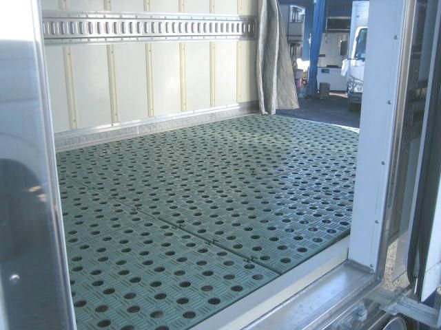 ISUZU ELF 2018 Image 31