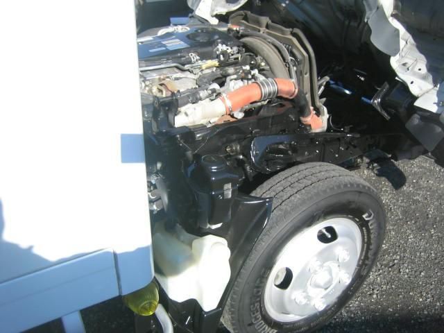 ISUZU ELF 2018 Image 31