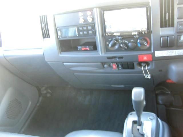 ISUZU ELF 2018 Image 31