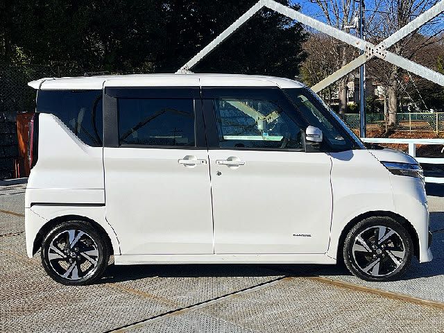 NISSAN ROOX 2022 Image 31