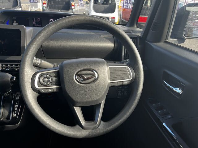 DAIHATSU TANTO CUSTOM 2022 Image 31