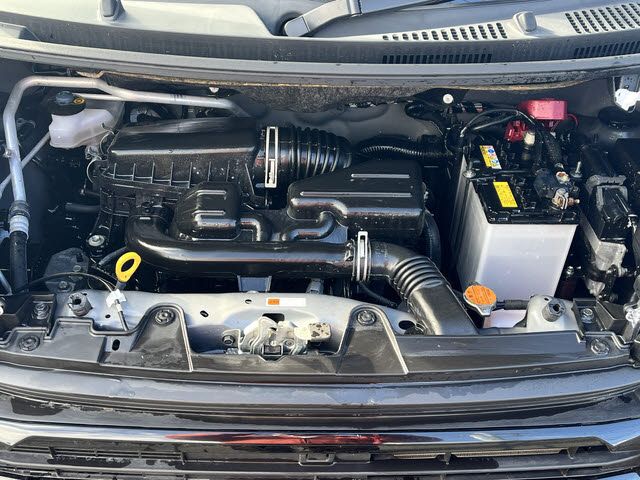 DAIHATSU TANTO CUSTOM 2022 Image 31