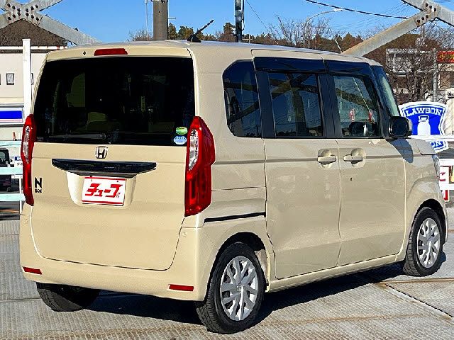 HONDA N BOX 2018 Image 31