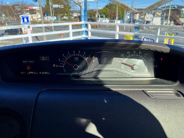 HONDA N BOX 2018 Image 31