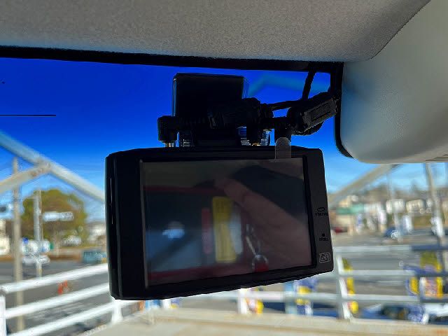 HONDA N BOX 2018 Image 31