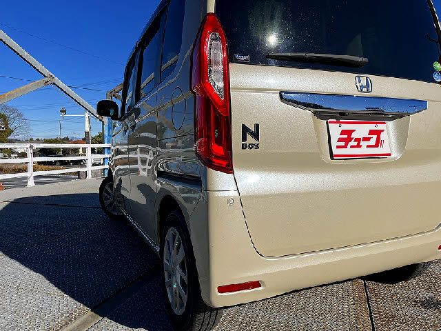 HONDA N BOX 2018 Image 31